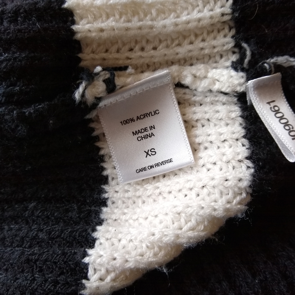 New York & Company Off Shoulder Sweater - Picture 8 of 9